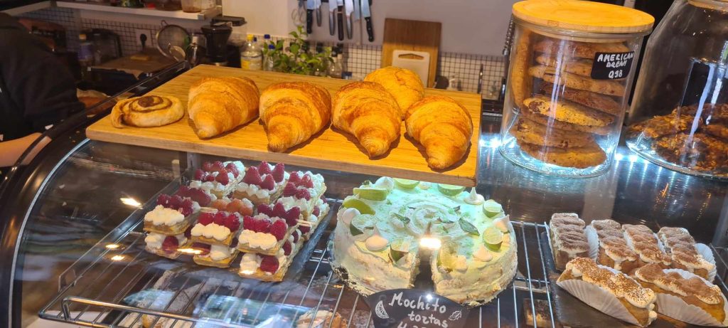 Parduodama įmonė ir verslas – rūšinės kavos kavinė Stories Cafe Antakalnio Terasose