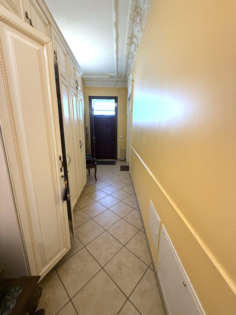 Parduodamas pelningas investicinis turtas – 3 atskiri apartamentai Vilniaus centre!