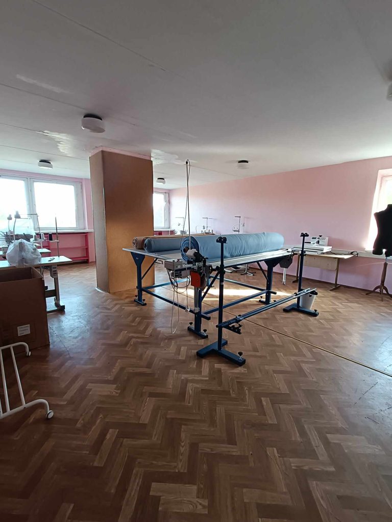 Parduodama siuvimo įmonė (UAB) kartu su gamybine įranga