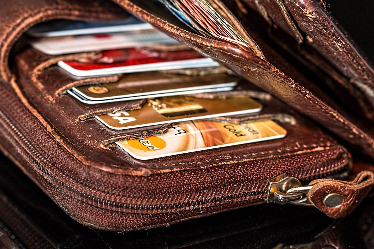 Pigiausios paskolos: kaip sutaupyti imant kreditą?