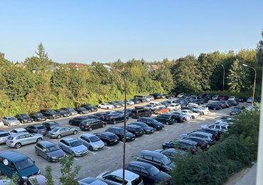 Parduodamas verslas parkavimo aikstele prie vilniaus oro uosto